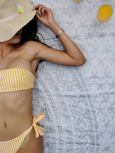 Bikini Claire amarillo '24