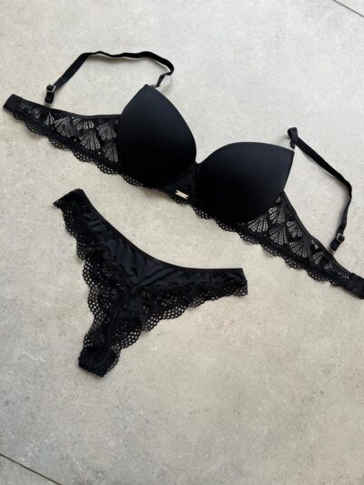 CONJUNTO BRIGITTE - Magnolia Negro ART.1000