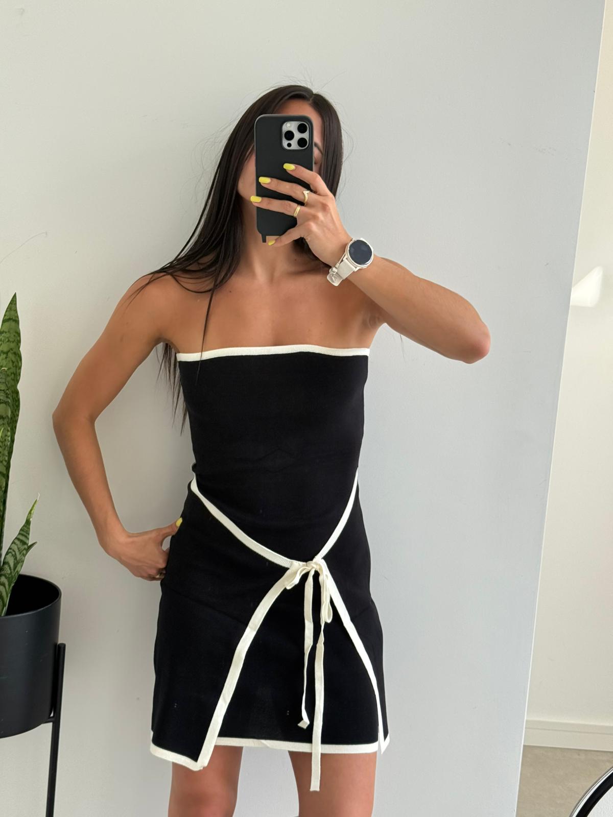 vestido sabrina negro de hilos bikinis kinis